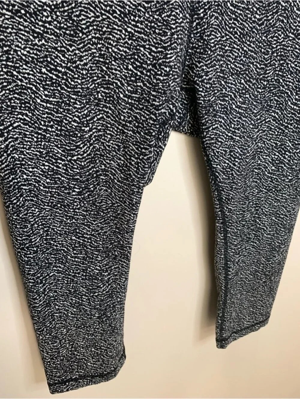 Lululemon Wunder Under Crop High Rise Legging 12